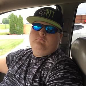 Meet your Posher, Zach